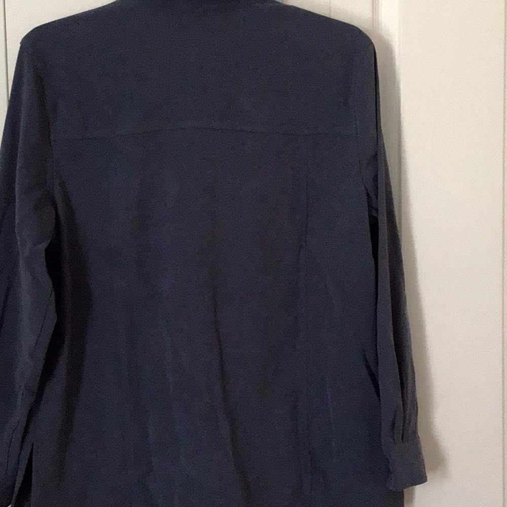 Shirt - Picture 2 of 4